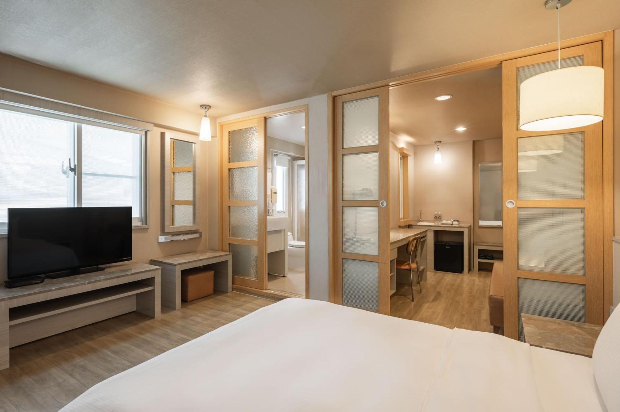 Kindness Hotel - Hanshen Kaohsiung Habitación foto
