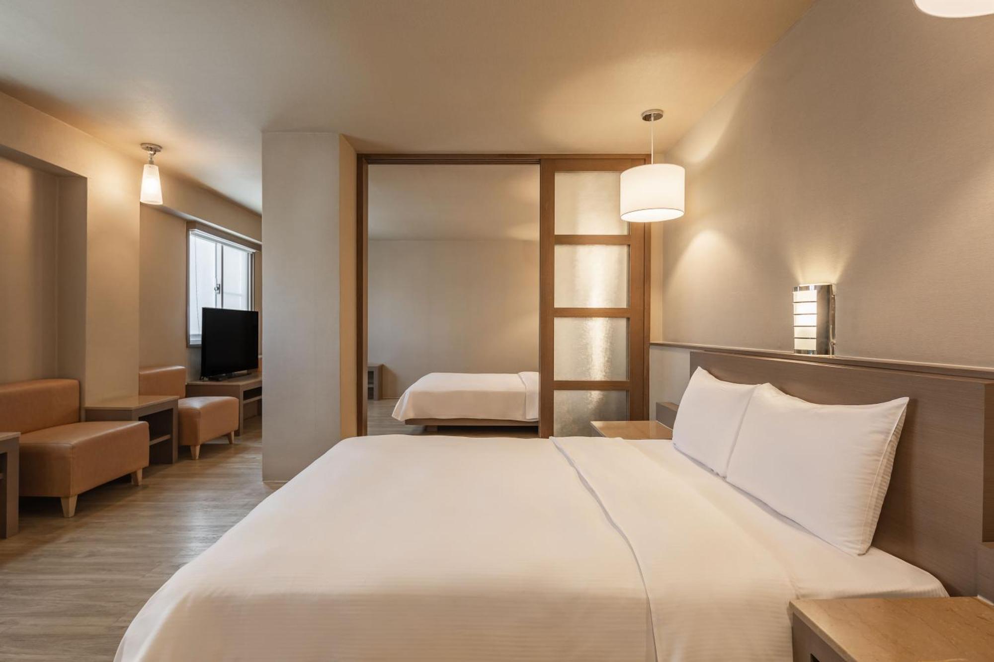 Kindness Hotel - Hanshen Kaohsiung Habitación foto